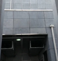 Título: Estudo de caso: Revestimento de placas de fibra de cimento de alta-re...